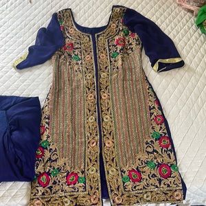 Jorjet 2 piece suit